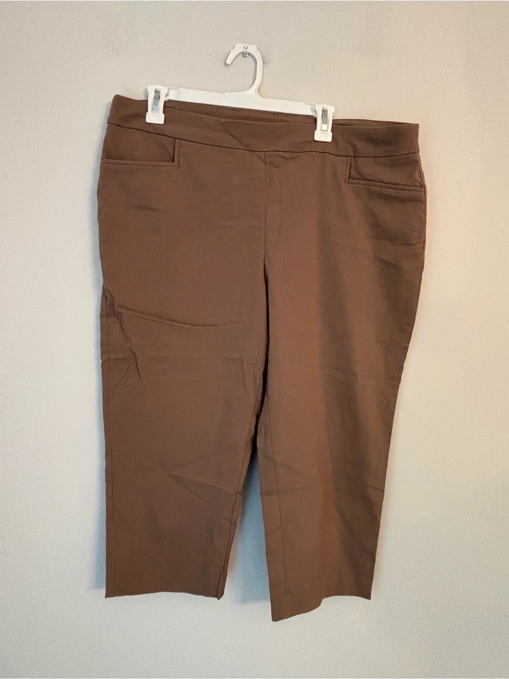 Chico's Taupe Capri Pant Size 3 - Picture 4 of 5